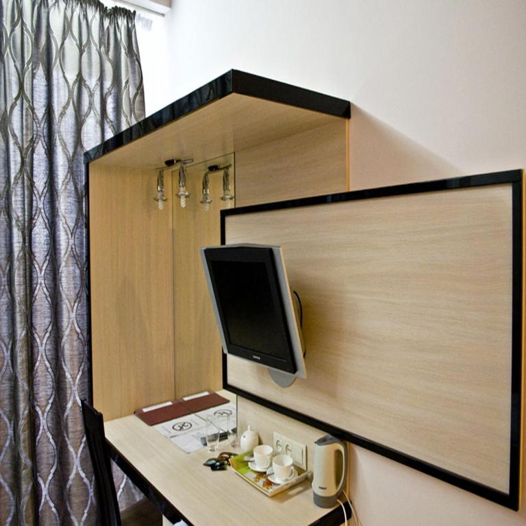 Staybridge Mini-Hotel In Most City Panoramic River View Dněpropetrovsk Pokoj fotografie