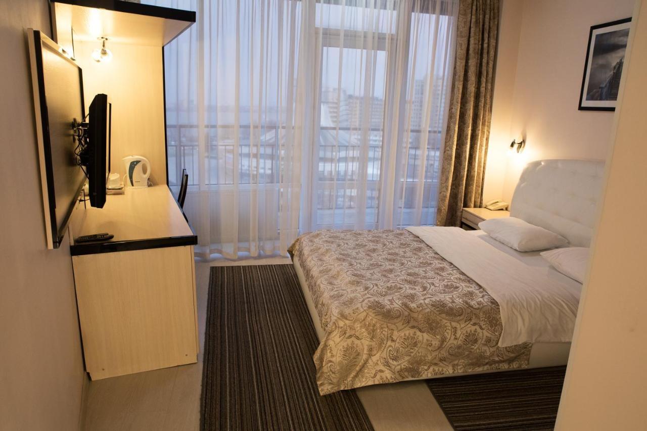 Staybridge Mini-Hotel In Most City Panoramic River View Dněpropetrovsk Exteriér fotografie