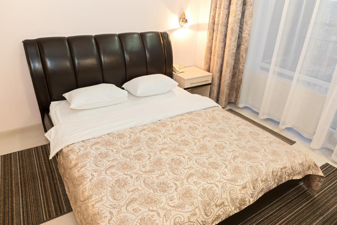 Staybridge Mini-Hotel In Most City Panoramic River View Dněpropetrovsk Exteriér fotografie